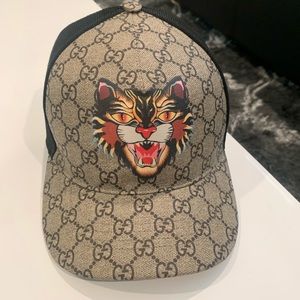 Authentic Gucci angry cat hat xl